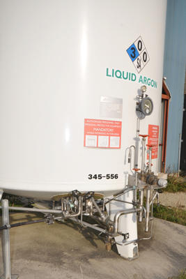 Image of Cryogenic Bulk Storage Tank for Liquid Nitrogen, Liquid Argon, Liquid Oxygen, Vertical, Vacuum Jacketed, Stainless Steel For_Sale DCM-4255