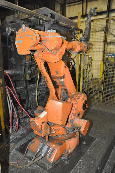 Picture of ABB Six Axis Foundry Rated Industrial Robot with Extractor Package/Gripper for Extracting Die Castings DCMP-4314