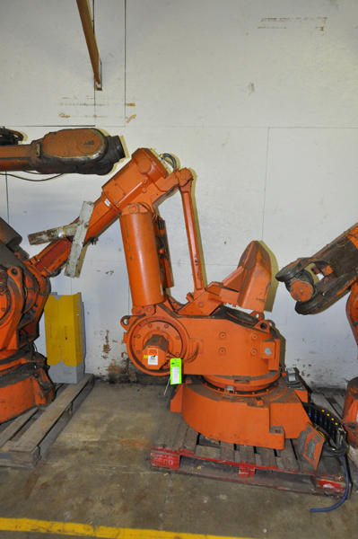 Picture of ABB IRB 6400 Six Axis Foundry Rated Industrial Robot For_Sale DCMP-4319