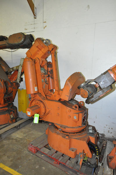 Picture of ABB Six Axis Foundry Rated Industrial Robot DCMP-4319