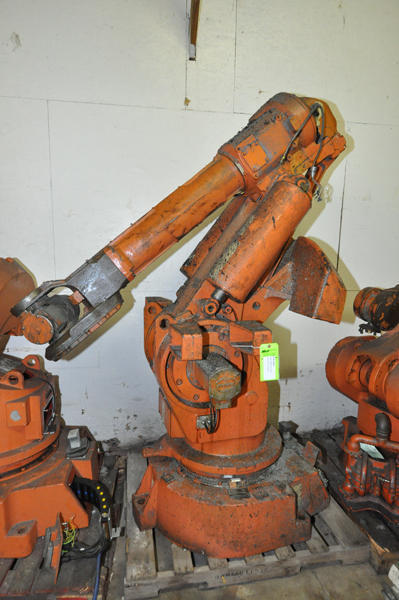 Picture of ABB IRB 6400 Six Axis Foundry Rated Industrial Robot For_Sale DCMP-4320