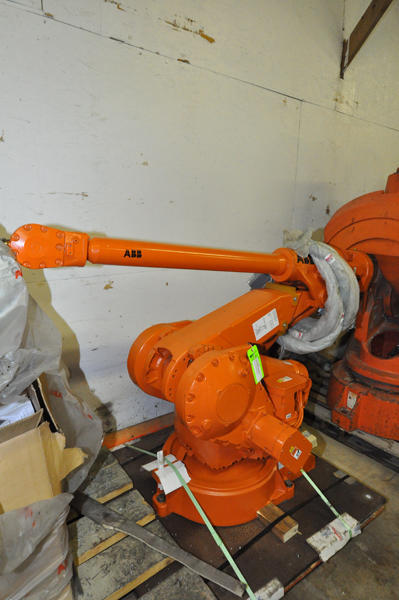 Picture of ABB IRB 4400/L30 Six Axis Foundry Rated Industrial Robot For_Sale DCMP-4328