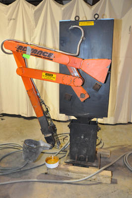 Fotos Detalladas de Advance Products Cucharón Automático para la Fundición y el Fundición a Presión DCMP-4370