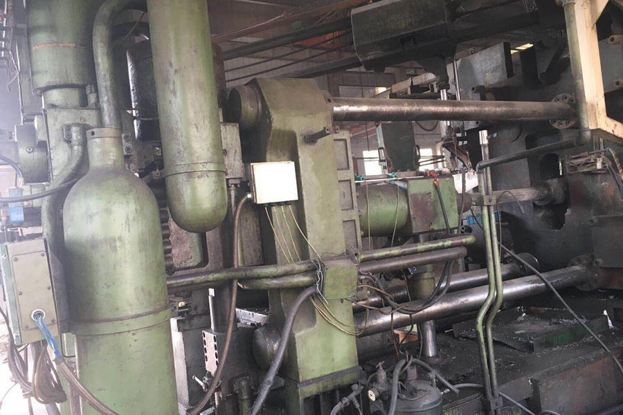 Picture of Italpresse Horizontal Cold Chamber Aluminum/Magnesium Capable High Pressure Die Casting Machine DCMP-4378