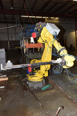 Picture of Model Fanuc Robotics S-430iW DCMP-4385