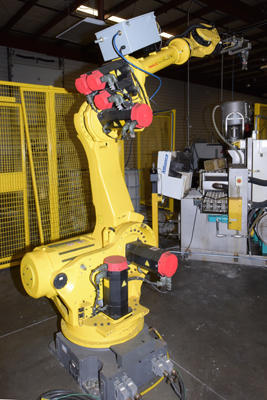 Picture of Fanuc Robotics S-430iW Six Axis Industrial Robot with Extractor Package/Gripper For Extracting Die Castings For_Sale DCMP-4389