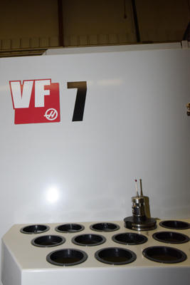 Detailed Pictures of Haas 4 Axis CNC Vertical Machining Centers DCMP-4399