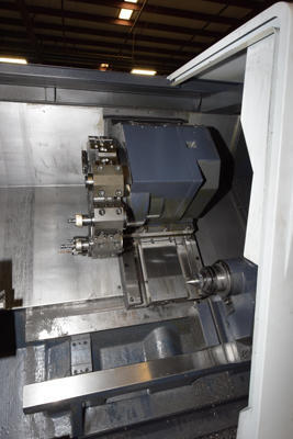 Detailed Pictures of Doosan 2 Axis CNC Turning Center DCMP-4405