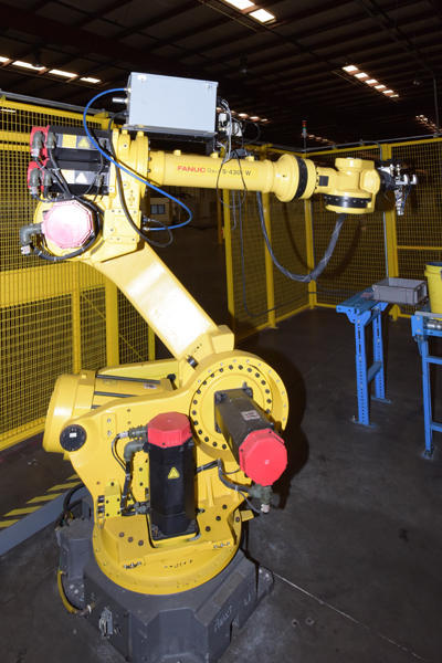 Picture of Fanuc Robotics Model S-430iW Six Axis Robot with Extractor Package For_Sale DCM-4414