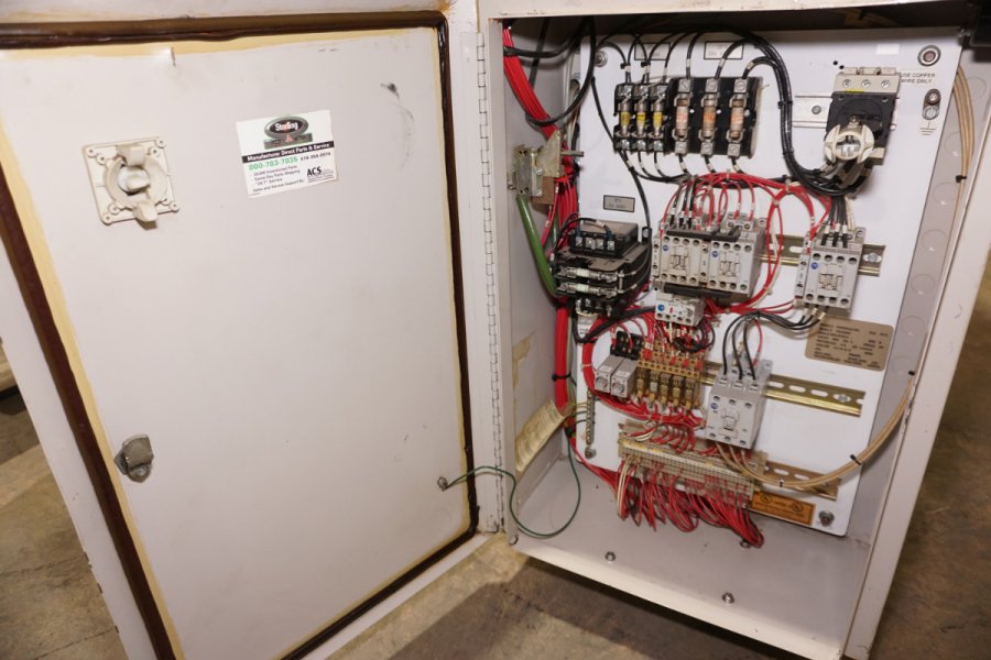 La Foto De Sterlco M2B2016-M1 Unidad de Control de Temperatura del Calentador de Proceso de Aceite Caliente Portátil de Una Zona con Circuito de Agua de Enfriamiento En_Venta DCMP-4419