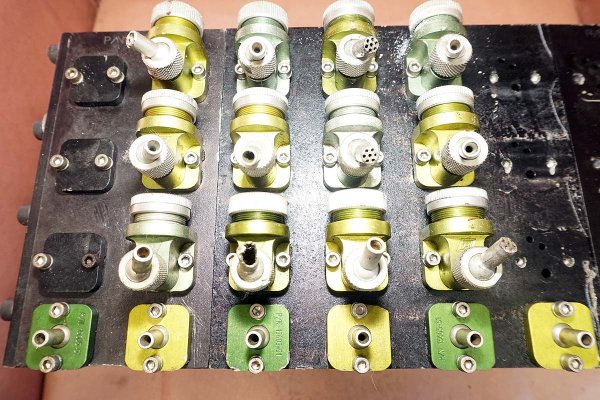 Image of Multi-Link Automatic Reciprocating Die Lubrication Sprayer for Die Casting and Foundry Operations For_Sale DCM-4466