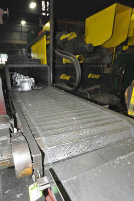 Detailed Pictures of Toshiba Cold Chamber Die Casting Machine DCMP-4502 Detailed Pictures of Toshiba Cold Chamber Die Casting Machine DCMP-4502