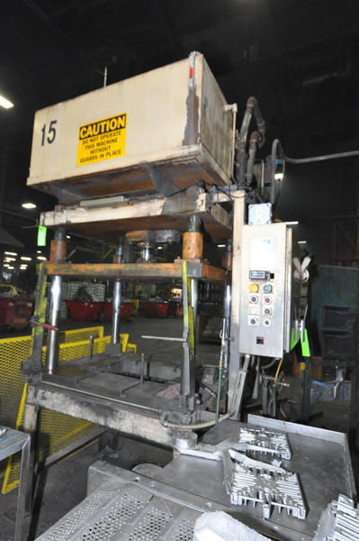 Picture of Metal Mechanics Four Column (Post) Vertical Hydraulic Die Casting Trim Press DCMP-4521