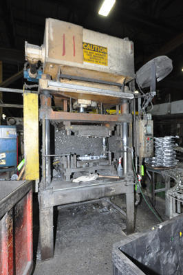 Picture of Metal Mechanics 50 Four Column (Post) Vertical Hydraulic Die Casting Trim Press For_Sale DCMP-4530