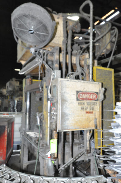 Image of Metal Mechanics Model 50 Vertical Die Cast Trimming Press For_Sale DCM-4530