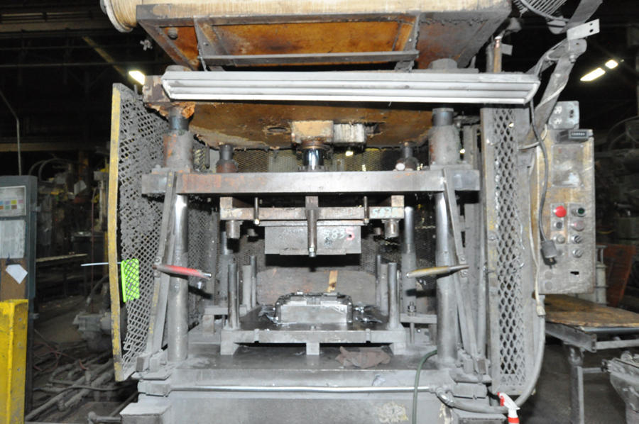 Picture of Metal Mechanics Model 35 Vertical Die Cast Trimming Press For_Sale DCM-4535