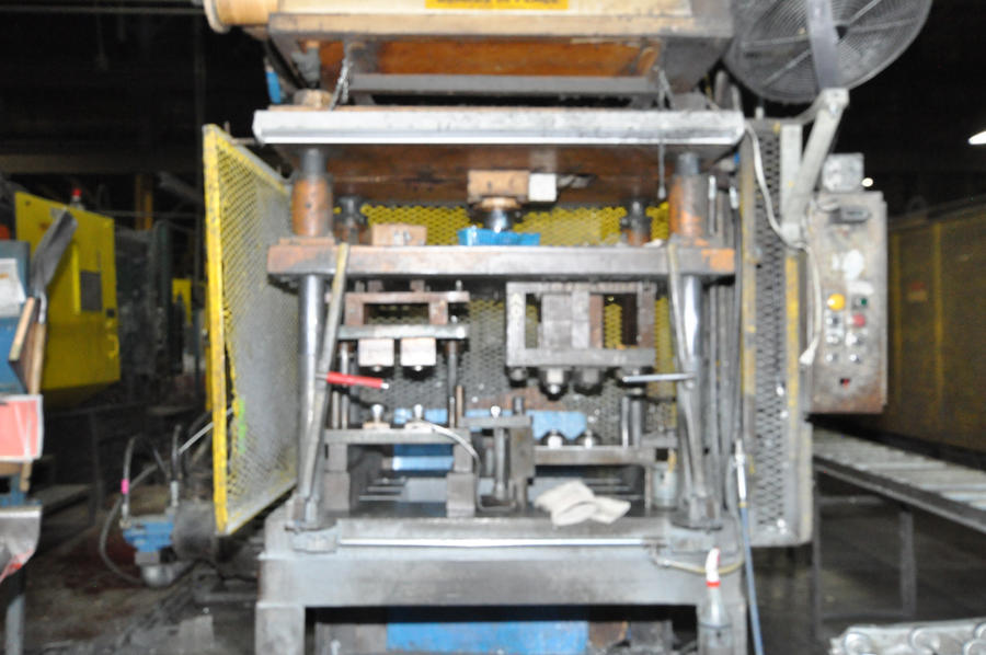 Picture of Metal Mechanics Model 35 Vertical Die Cast Trimming Press For_Sale DCM-4540