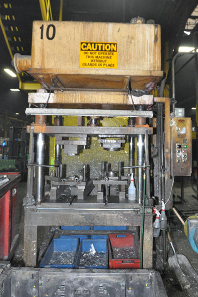 Detailed Pictures of Birch Cold Chamber Die Casting Machine DCMP-4541