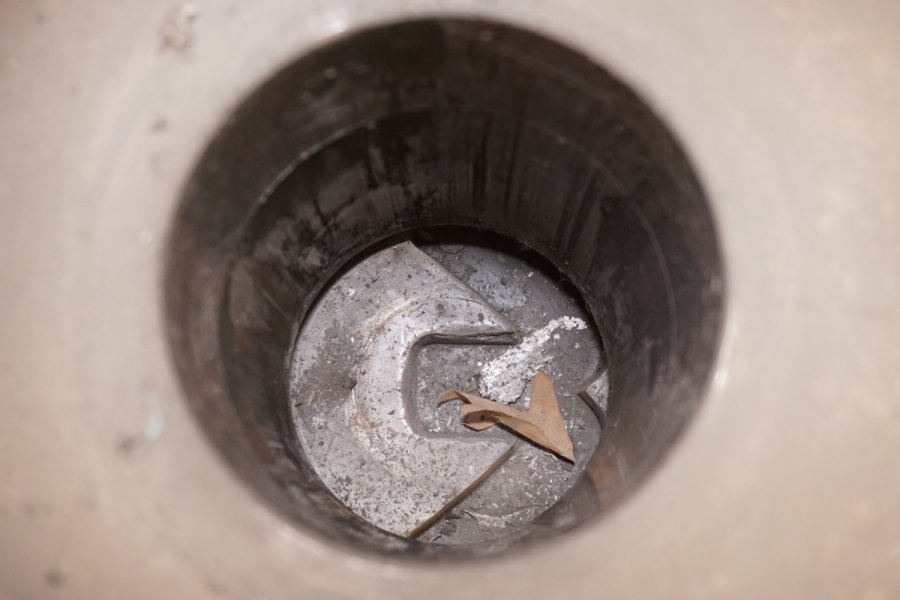 Detailed Pictures of DME Standard Duty, Double Unit, Cold Chamber Aluminum master unit die holder DCMP-4633