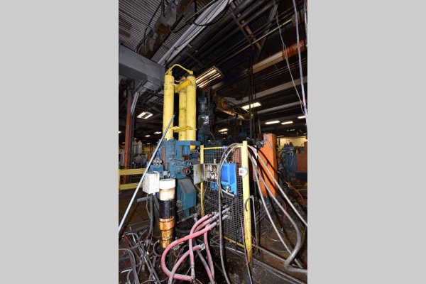 Image of Horizontal Cold Chamber Aluminum High Pressure Die Casting Machine For_Sale DCM-4660 Picture of Model Ube UA 720 DCMP-4660