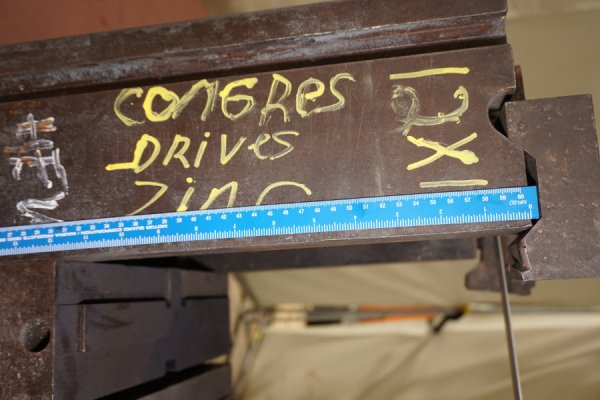 Detailed Pictures of DME Standard Duty, Single Unit, Hot Chamber Zinc master unit die holder DCMP-4714