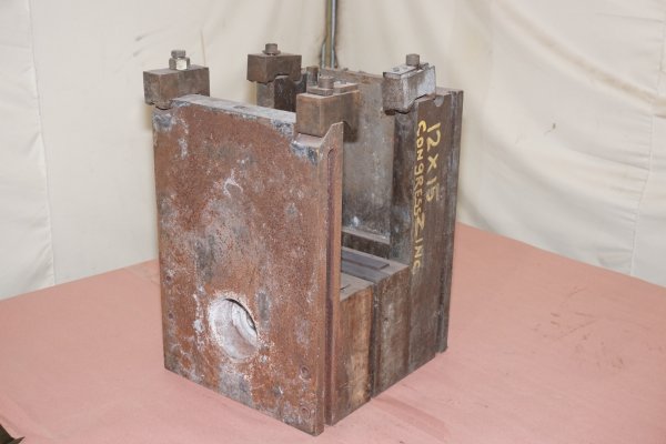 Picture of DME Standard Duty, Single Unit, Hot Chamber Zinc master unit die holder DCMP-4714