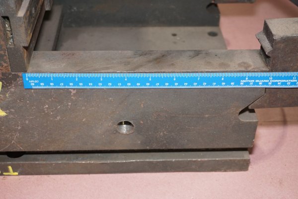 Detailed Pictures of DME Standard Duty, Double Unit, Hot Chamber Zinc master unit die holder DCMP-4721