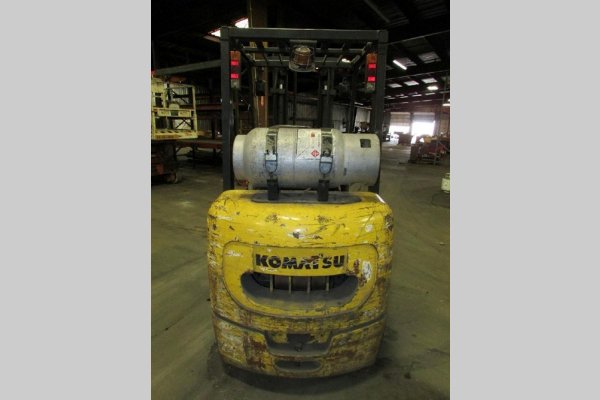 Picture of Komatsu Model FG30SHT-14 Forklift For_Sale DCM-4731