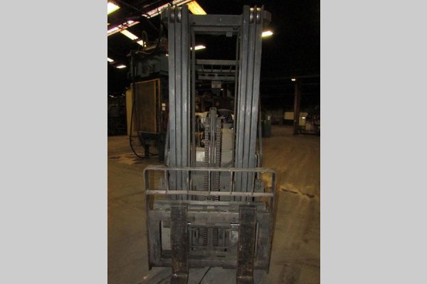 Detailed Pictures of Komatsu Forklift DCMP-4731