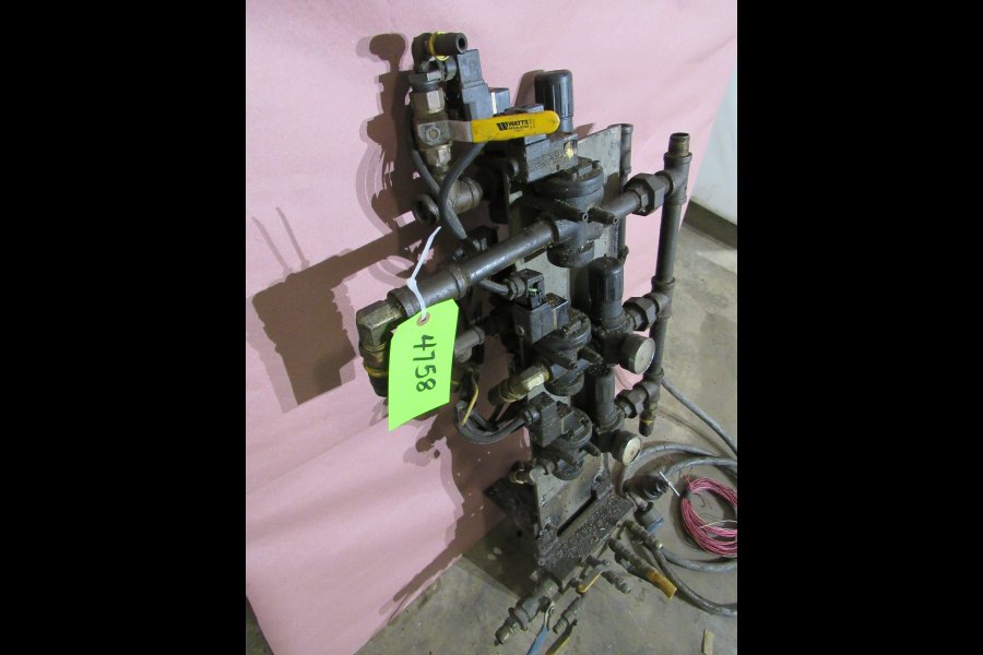 Picture of Model Rimrock 410 Regulator Package DCMP-4758