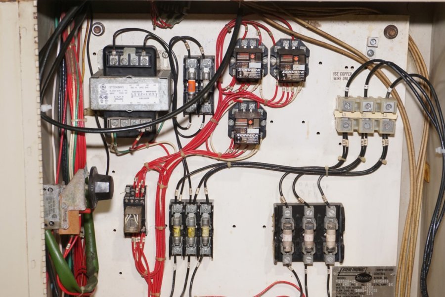 Detailed Pictures of Sterlco Hot Oil Heater unit with Cooling Circuit DCMP-4779 Detailed Pictures of Sterlco Hot Oil Heater unit with Cooling Circuit DCMP-4779