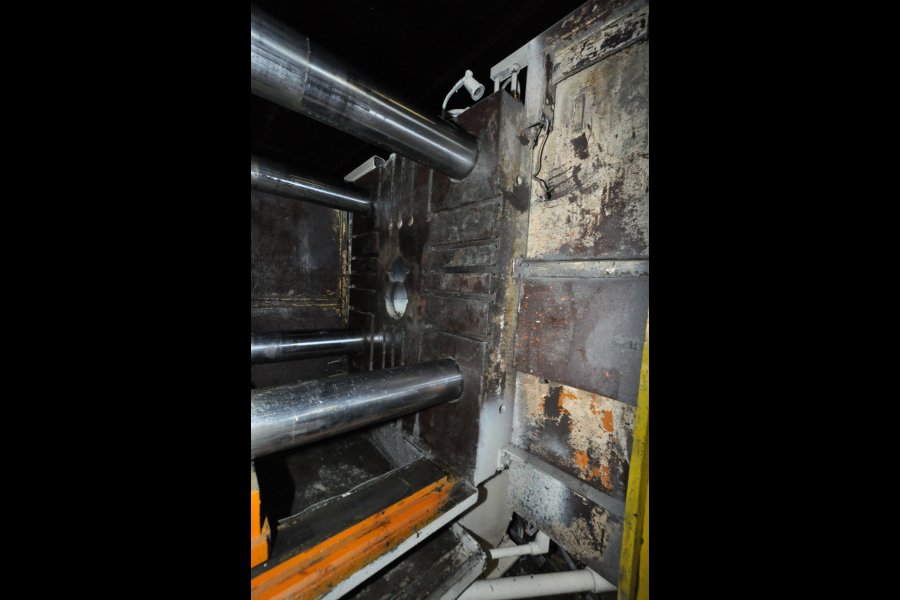 Detailed Pictures of Prince Cold Chamber Die Casting Machine DCMP-4786