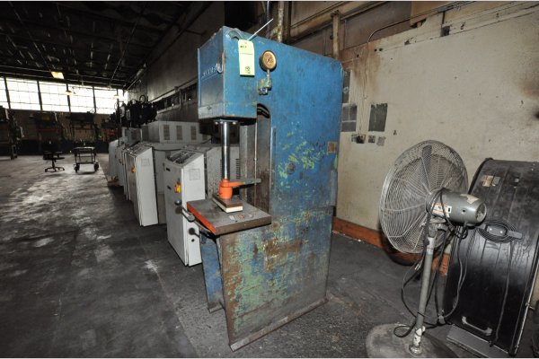 Picture of Hannifin Press C-Frame C-Frame (Gap Frame) Vertical Hydraulic Die Cast Trimming Press For_Sale DCMP-4859