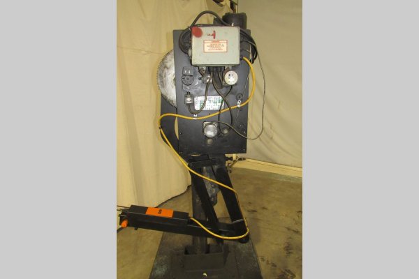 Detailed Pictures of Rimrock Automatic Ladler for Die Cast & Foundry DCMP-4870