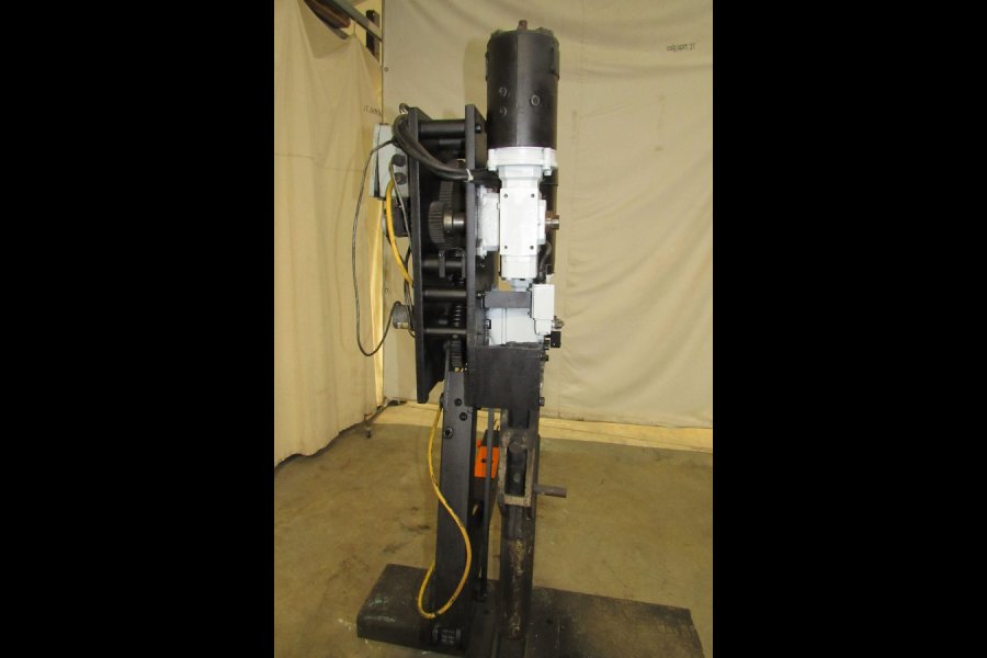 Detailed Pictures of Rimrock Automatic Ladler for Die Cast & Foundry DCMP-4870