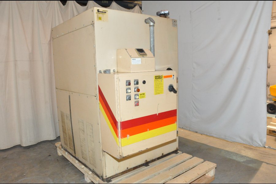 La Foto De Sterlco 6017-MX Unidad de Control de Temperatura del Calentador de Proceso de Aceite Caliente Portátil de Una Zona con Circuito de Agua de Enfriamiento En_Venta DCMP-4878