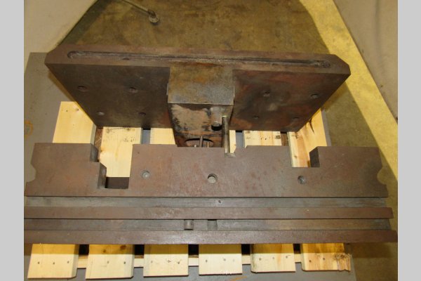 Detailed Pictures of DME Standard Duty, Double Unit, Cold Chamber Aluminum master unit die holder DCMP-4883