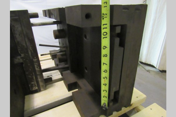 Image of Standard Duty, Double Unit, Cold Chamber Aluminum master unit die holder For_Sale DCM-4883