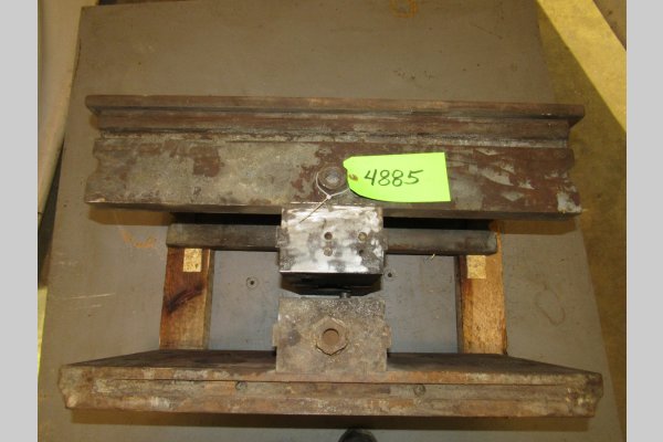 Image of DME Model DC-1215-A Standard Duty, Double Unit, Cold Chamber Aluminum master unit die holder For_Sale DCM-4885