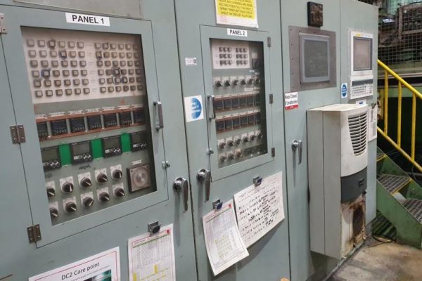 Detailed Pictures of Ube Cold Chamber Die Casting Machine DCMP-4904 Detailed Pictures of Ube Cold Chamber Die Casting Machine DCMP-4904