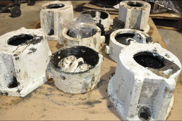 Detailed Pictures of Prince Die Cast Machine Tie Bar DCMP-4912