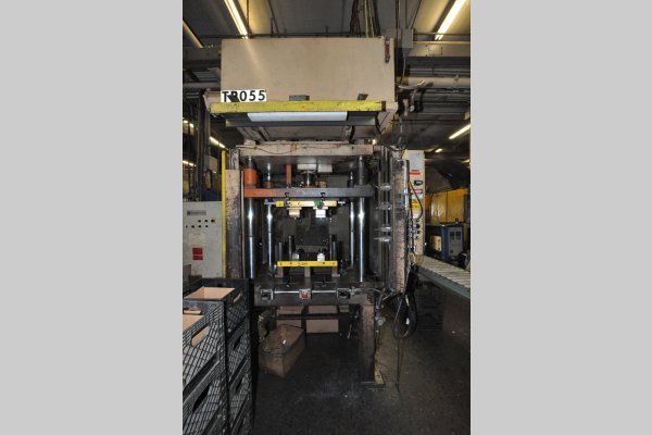Picture of Metal Mechanics DCT-35 Four Column (Post) Vertical Hydraulic Die Casting Trim Press For_Sale DCMP-4927