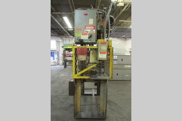 Detailed Pictures of Kard Trim Press Vertical Die Cast Trimming Press DCMP-4931