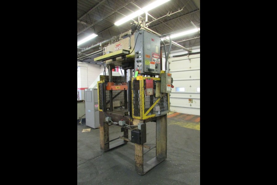 Detailed Pictures of Kard Trim Press Vertical Die Cast Trimming Press DCMP-4931