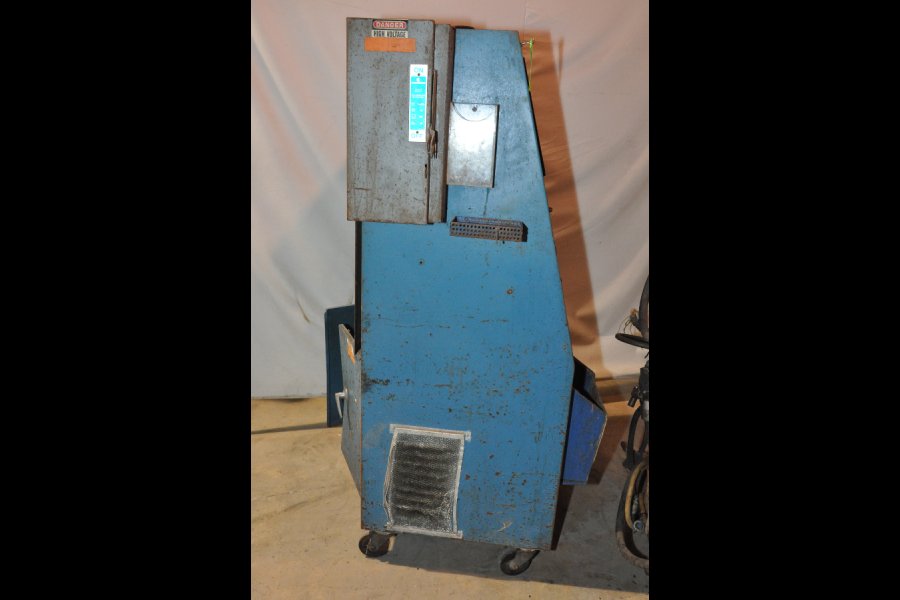 Detailed Pictures of Techmire Multi-slide Hot Chamber Miniature Die Cast Machine DCMP-4972