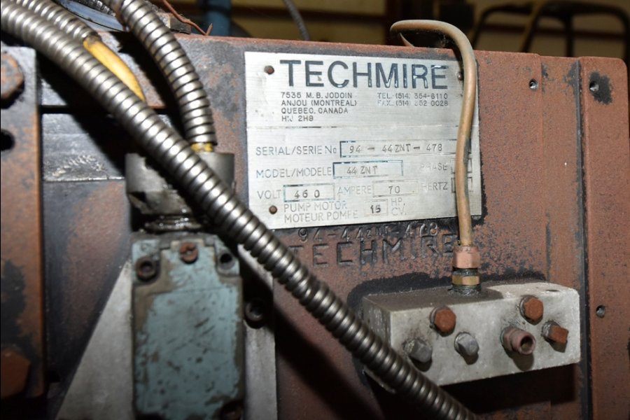 Picture of Techmire 44ZNT Multi-slide Hot Chamber Miniature Zinc (Zamak) High Pressure Die Casting Machine For_Sale DCMP-4973