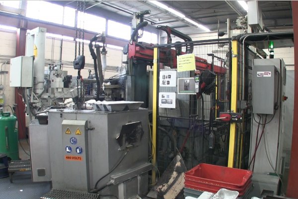 Picture of Model Frech DAK 250-34 DCMP-4985 Picture of Frech Horizontal Cold Chamber Aluminum High Pressure Die Casting Machine DCMP-4985