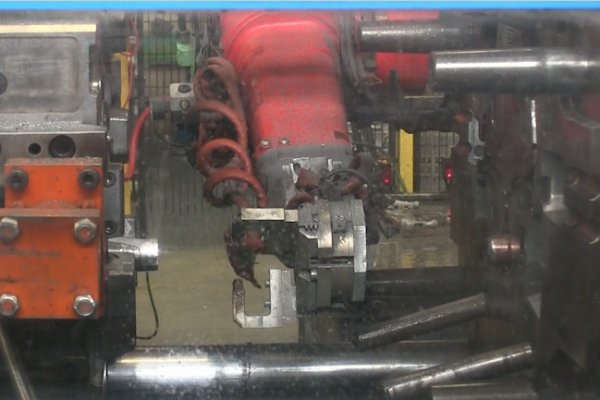 Detailed Pictures of Frech Cold Chamber Die Casting Machine DCMP-4985 Detailed Pictures of Frech Cold Chamber Die Casting Machine DCMP-4985