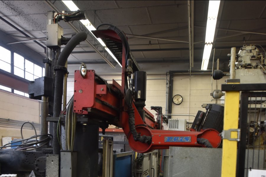 Detailed Pictures of Frech Cold Chamber Die Casting Machine DCMP-4985 Detailed Pictures of Frech Cold Chamber Die Casting Machine DCMP-4985