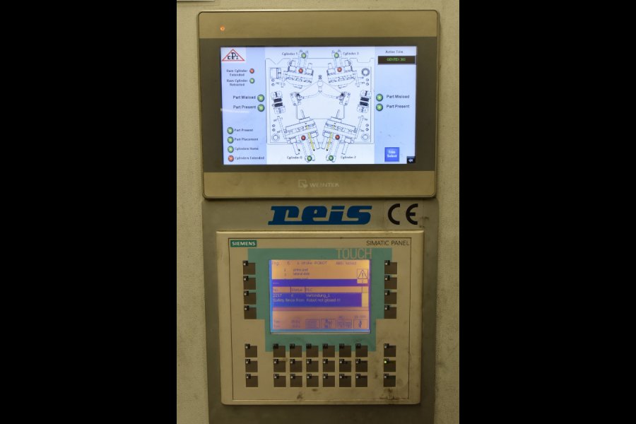 Detailed Pictures of Frech Cold Chamber Die Casting Machine DCMP-4985 Detailed Pictures of Frech Cold Chamber Die Casting Machine DCMP-4985